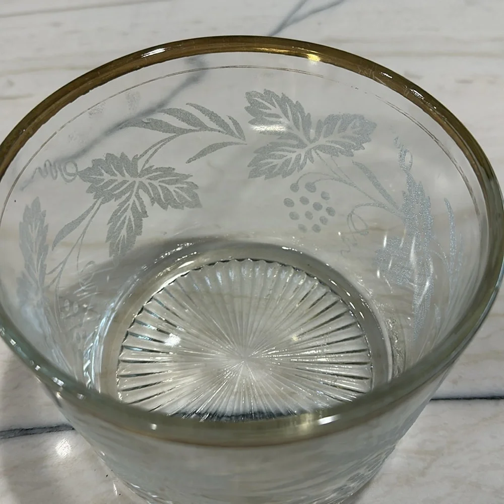 VTG 1940's Bartlett Collins Etched Grapes And Leaves Ice Bucket w/lid Ice Bucket